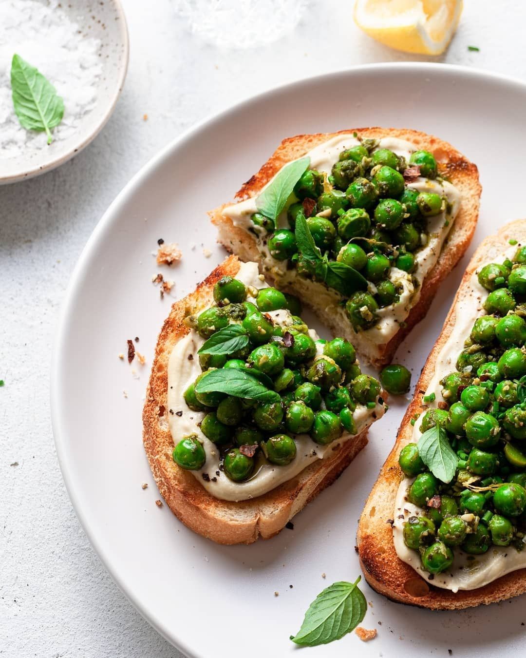 Vegan Pesto Pea Ricotta Toasts
