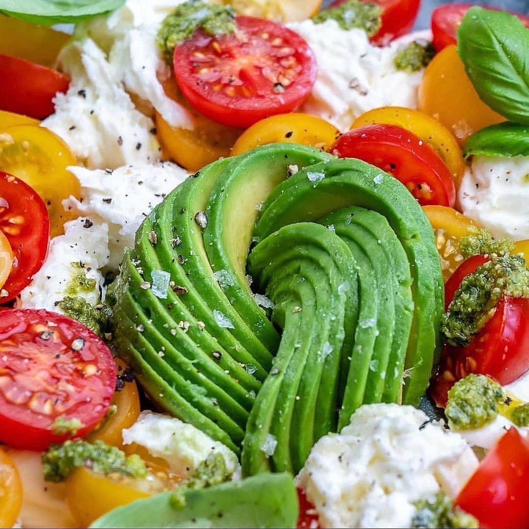 Fresh Avocado Caprese Salad Creation