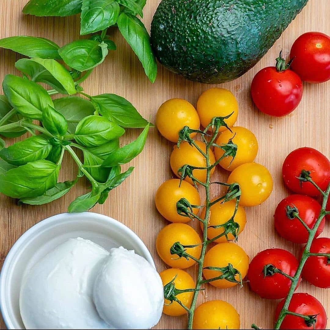 Fresh Avocado Caprese Salad Creation