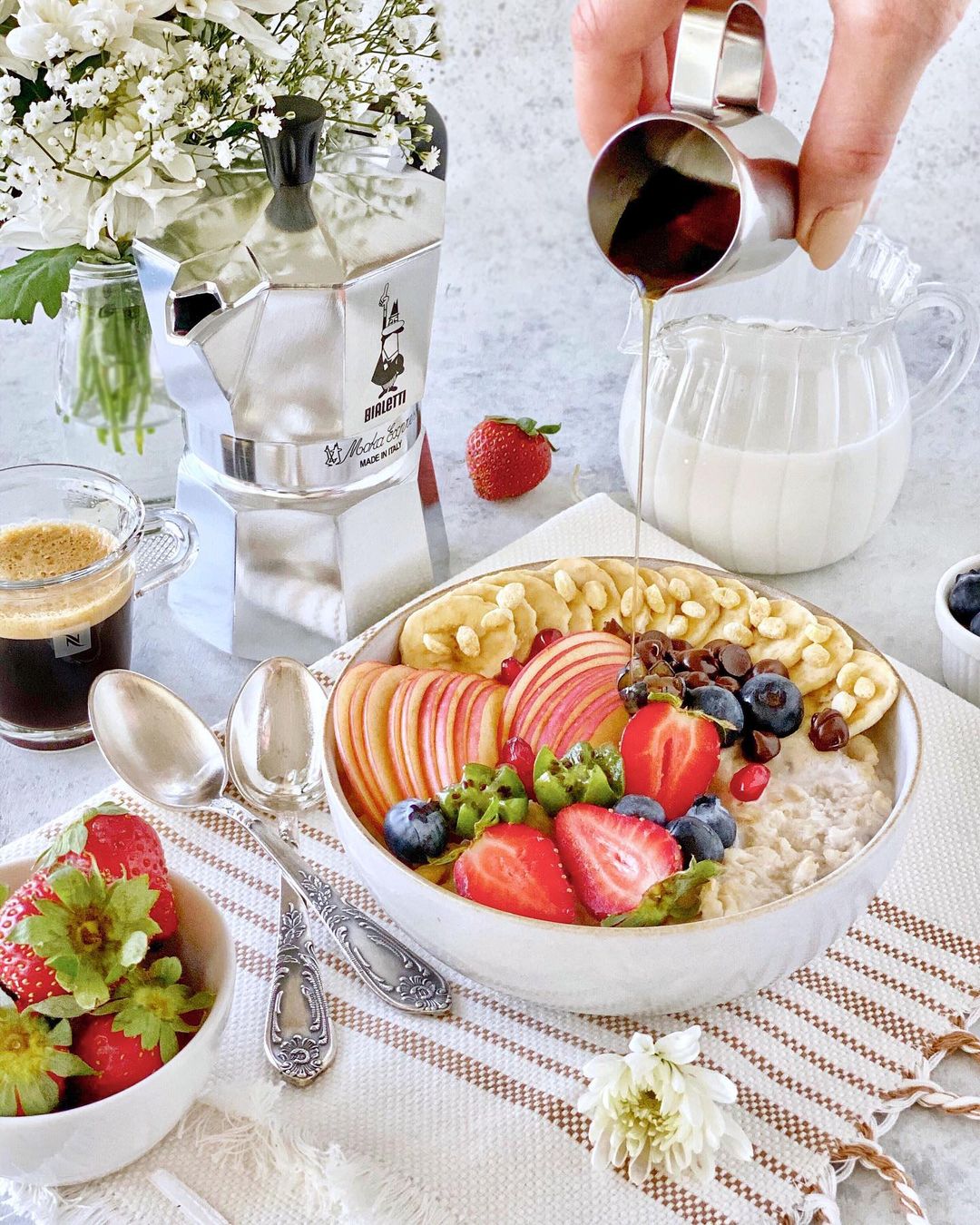 Banana Oatmeal Breakfast in Style