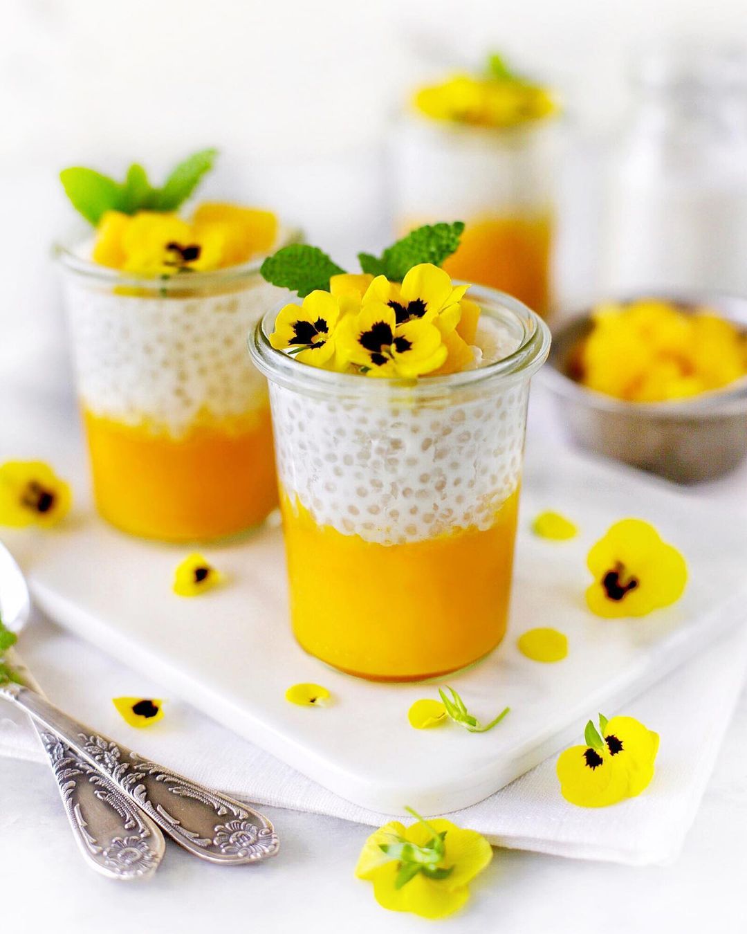 Easy Vegan Mango Sago Dessert