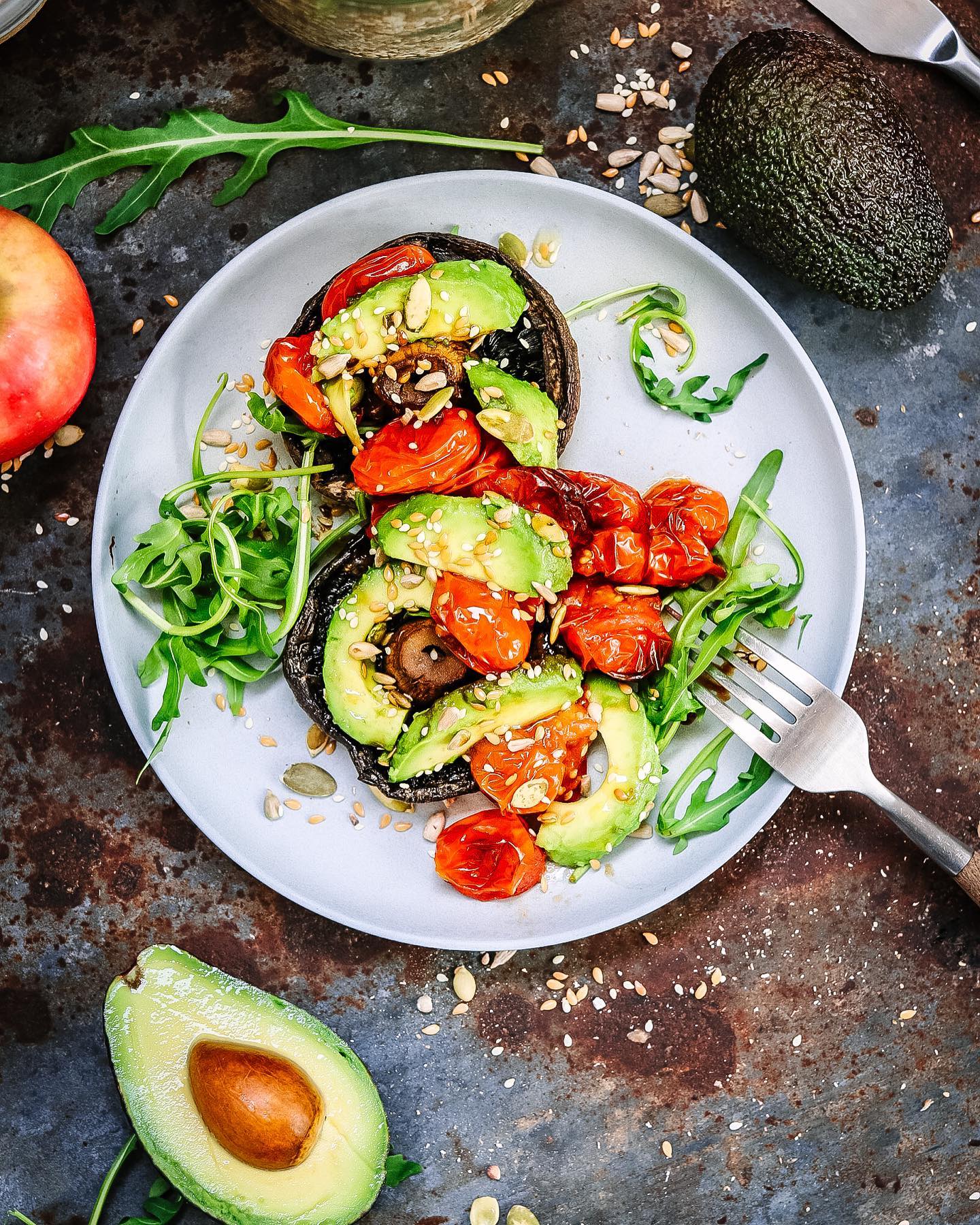 Grilled Mushrooms with Tomatoes and Avocado