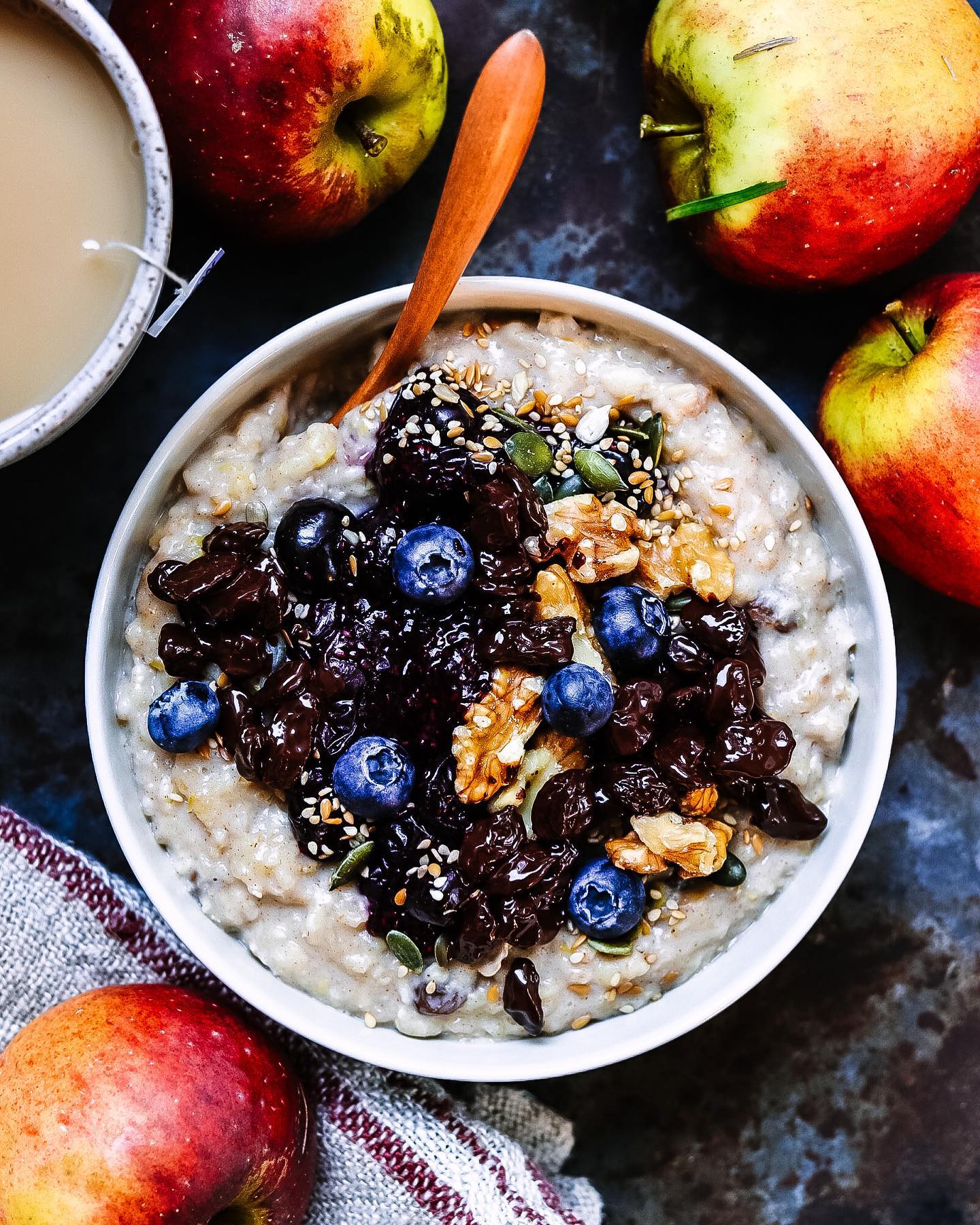 Apple Cinnamon Porridge with Nutty Toppings
