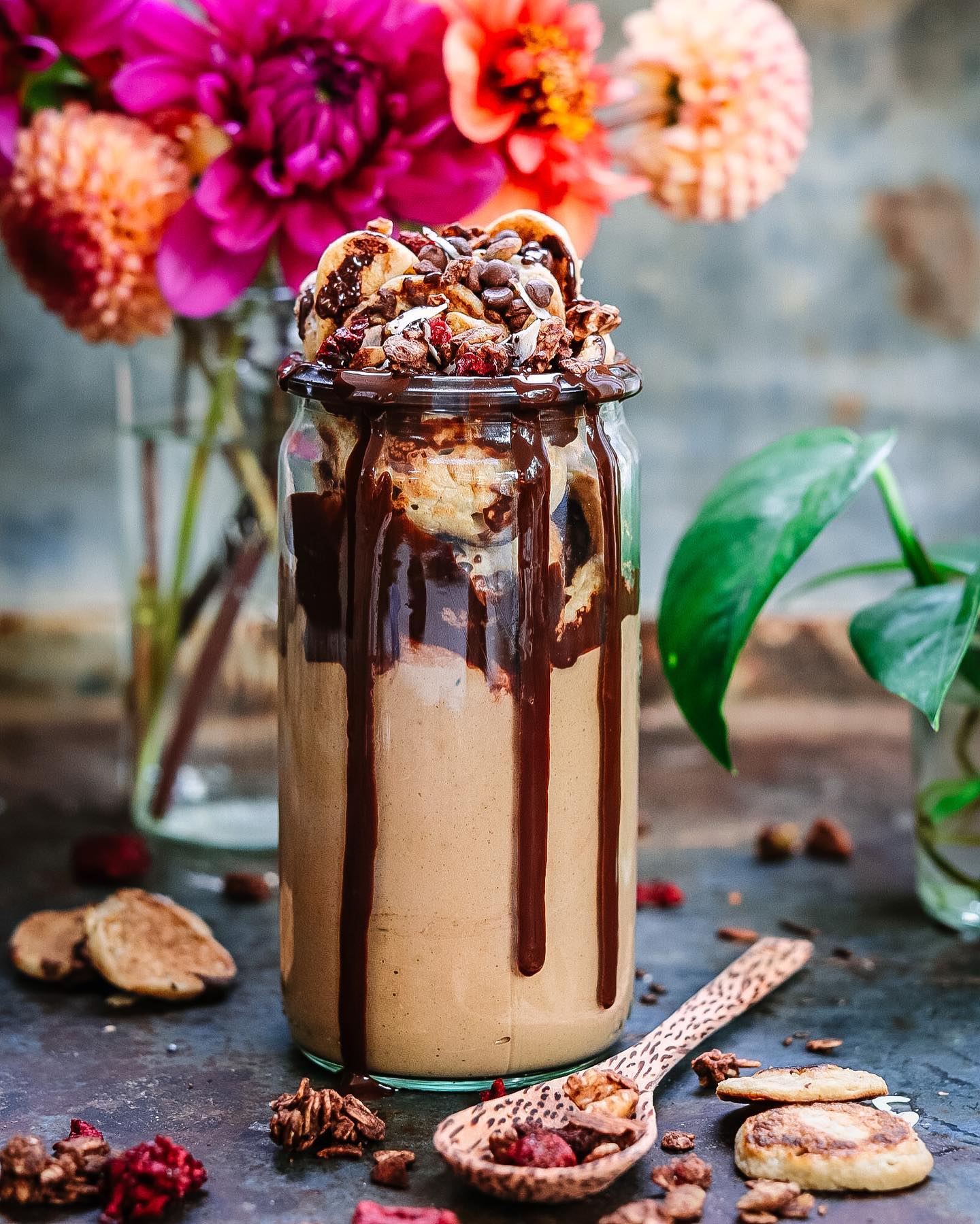 Tahini Avocado Cacao Smoothie Bowl