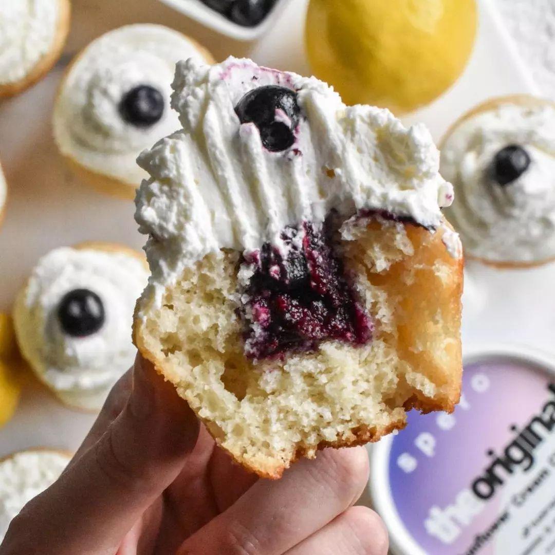 Vegan Lemon Blueberry Cupcakes