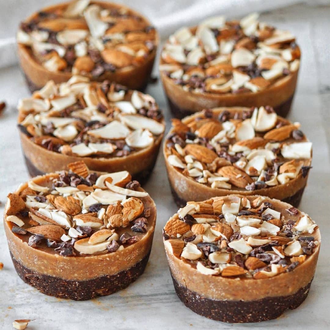 Chocolate Almond Fudge Cups