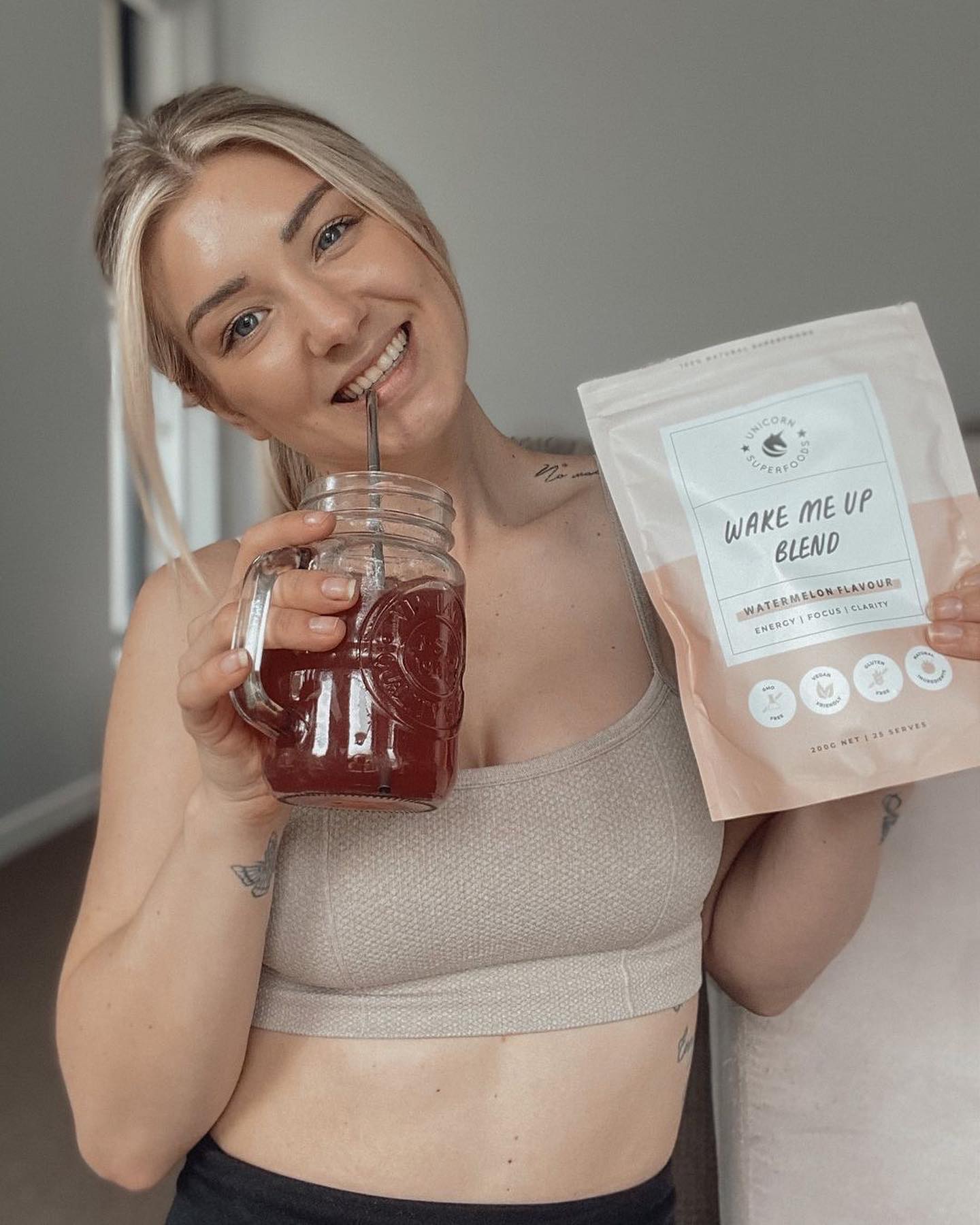 Wake Me Up Superfood Blend Drink