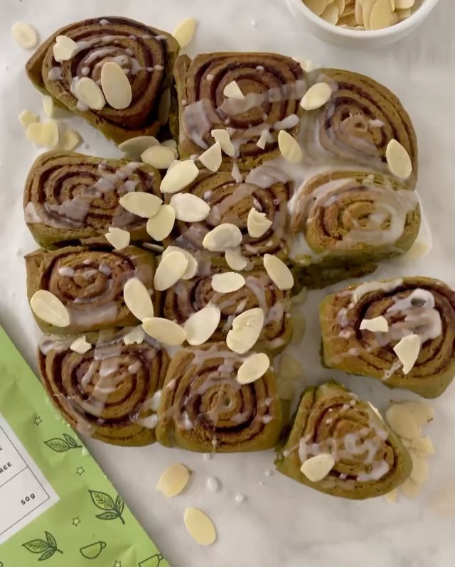 Matcha Cinnamon Rolls