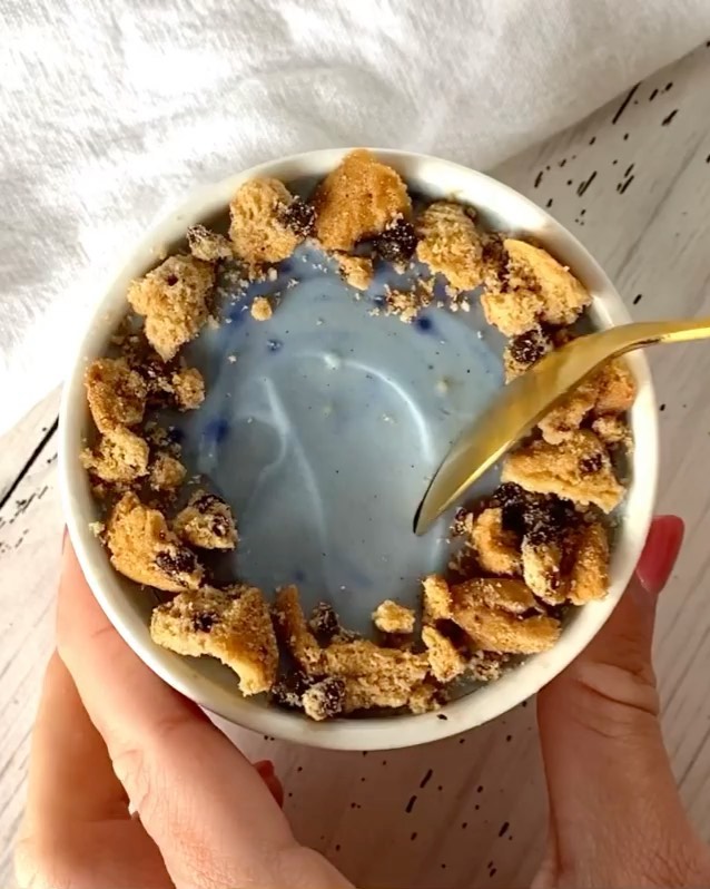 Cookie Monster Overnight Oats