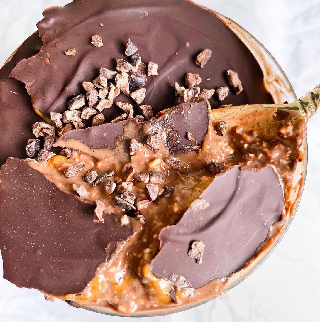 Chocolate Peanut Butter Fudge Oats with Chocolate Shell 🍫🥜