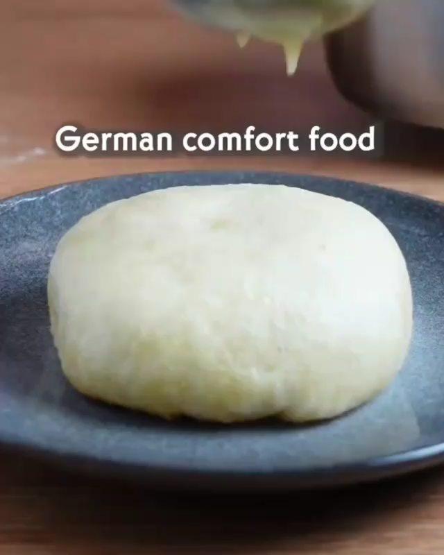 Steamed German Dumplings with Jam and Sauce