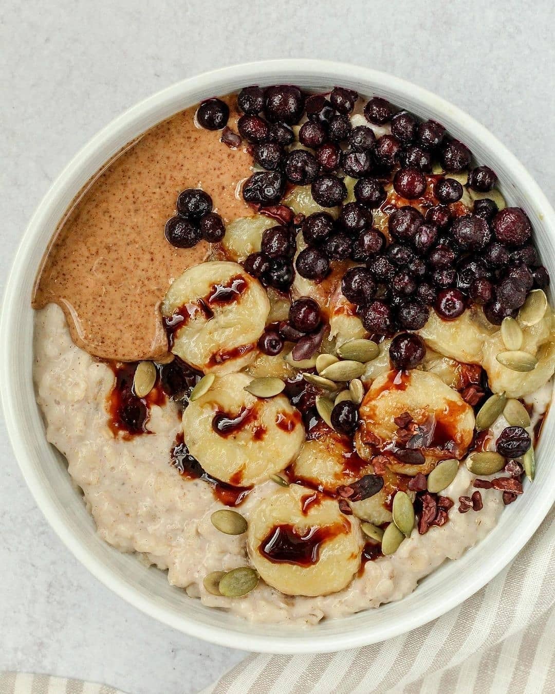 Caramelized Banana and Blueberry Oatmeal