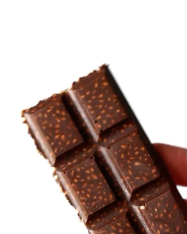 Easy 3-Ingredient Sesame Chocolate Bark
