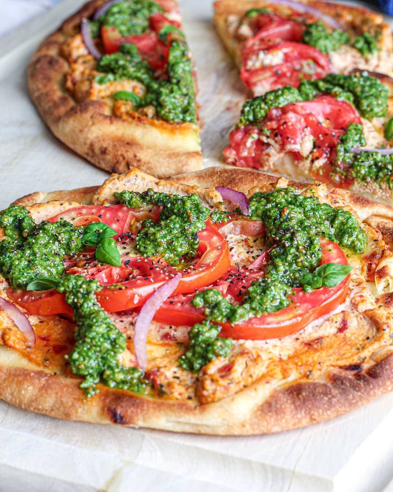 Sun-Dried Tomato and Pesto Naan Bread
