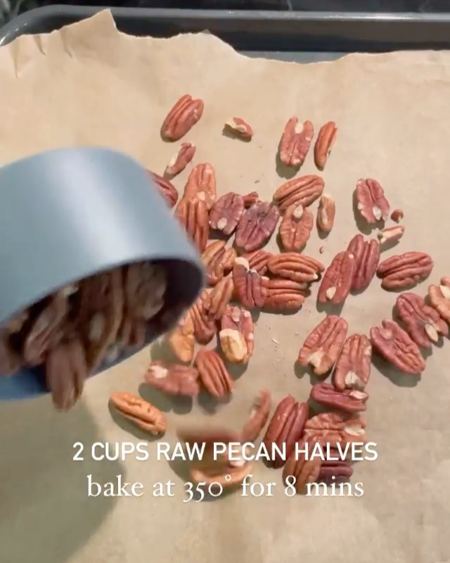 Quick and Easy Candied Pecans