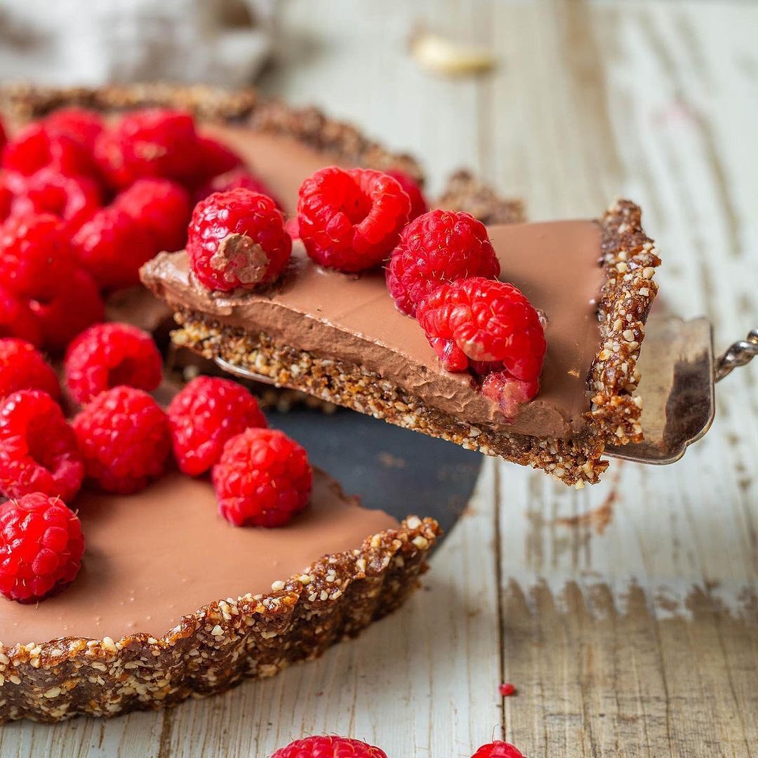 No-Bake Chocolate Mousse Tart
