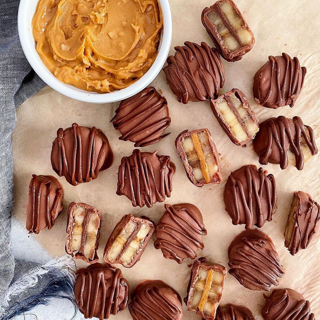 Frozen Banana Peanut Butter Chocolate Bites