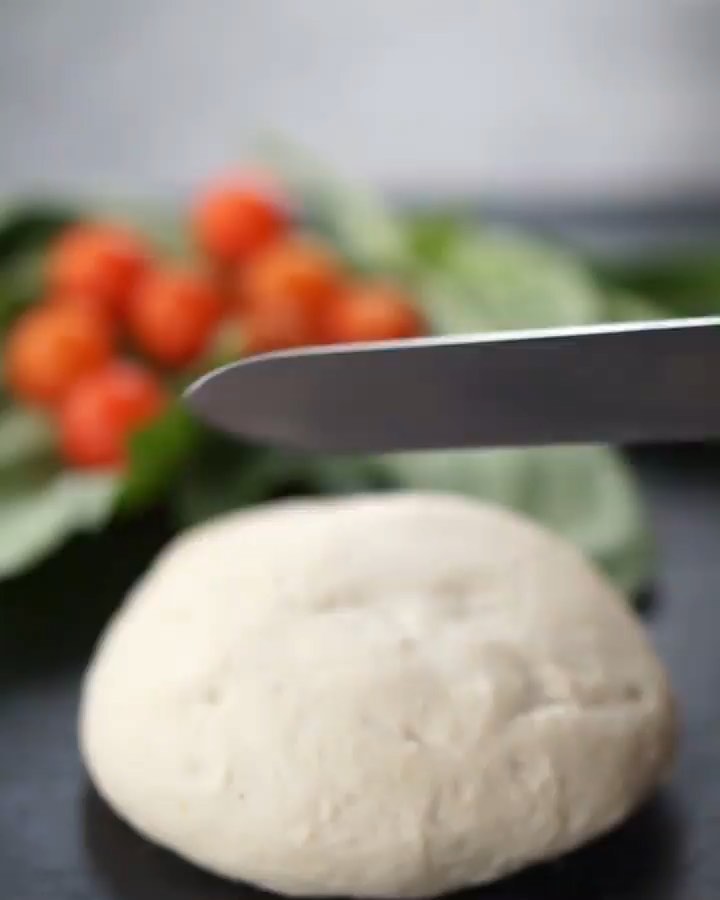 Melty Stretchy Dairy-Free Mozzarella
