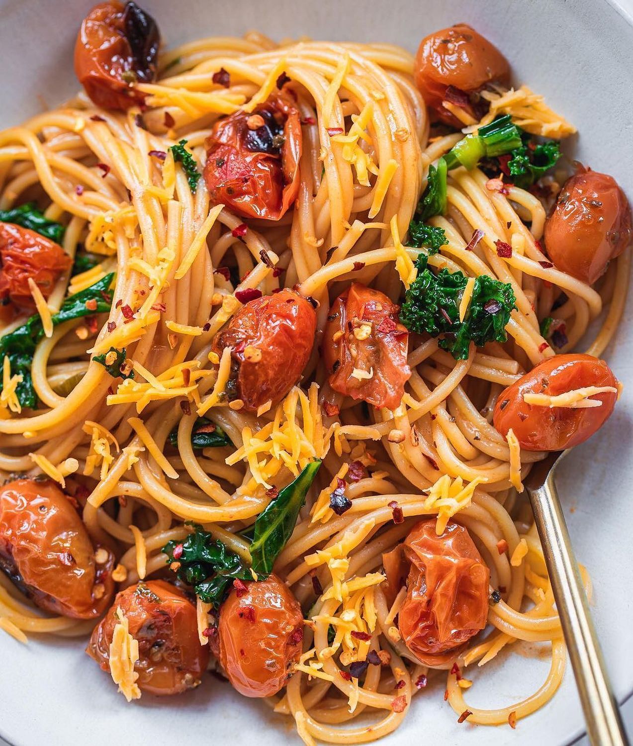 Roasted Cherry Tomato Spaghetti