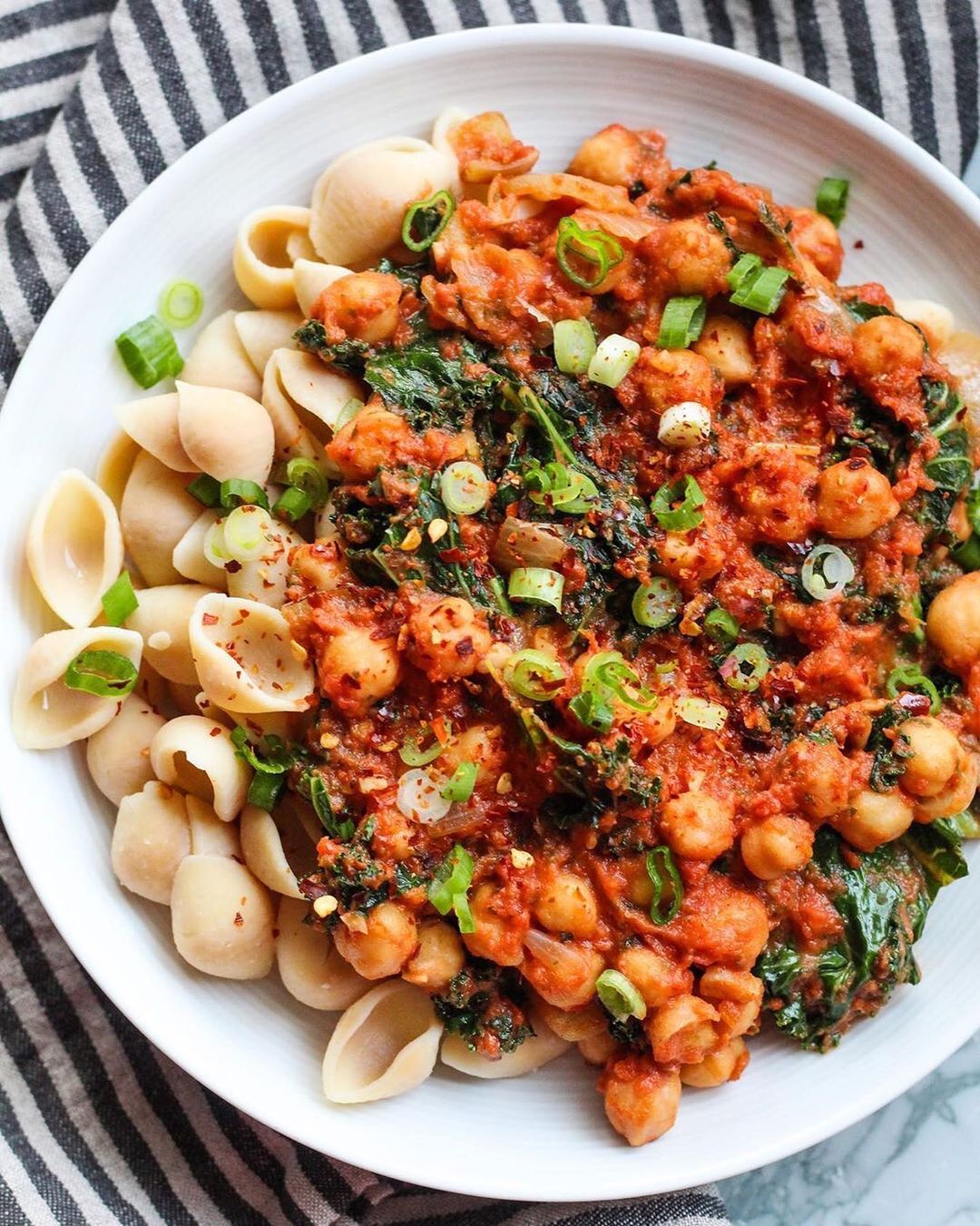 Vegan Recipes and Nutritious Protein Bars