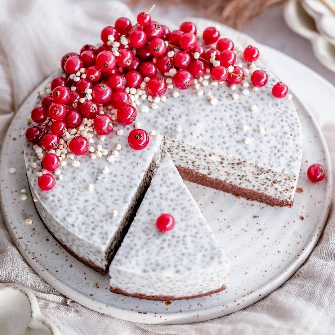 No-Bake Chia Pudding Cake