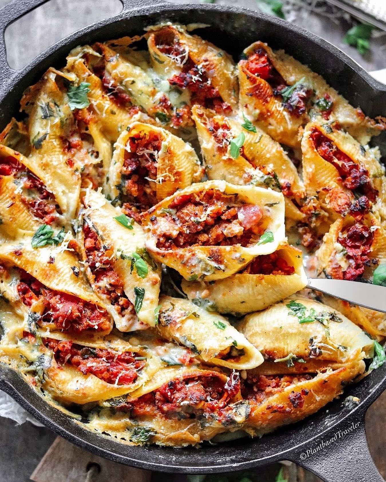 Lasagna Stuffed Shells with Creamy Spinach Sauce
