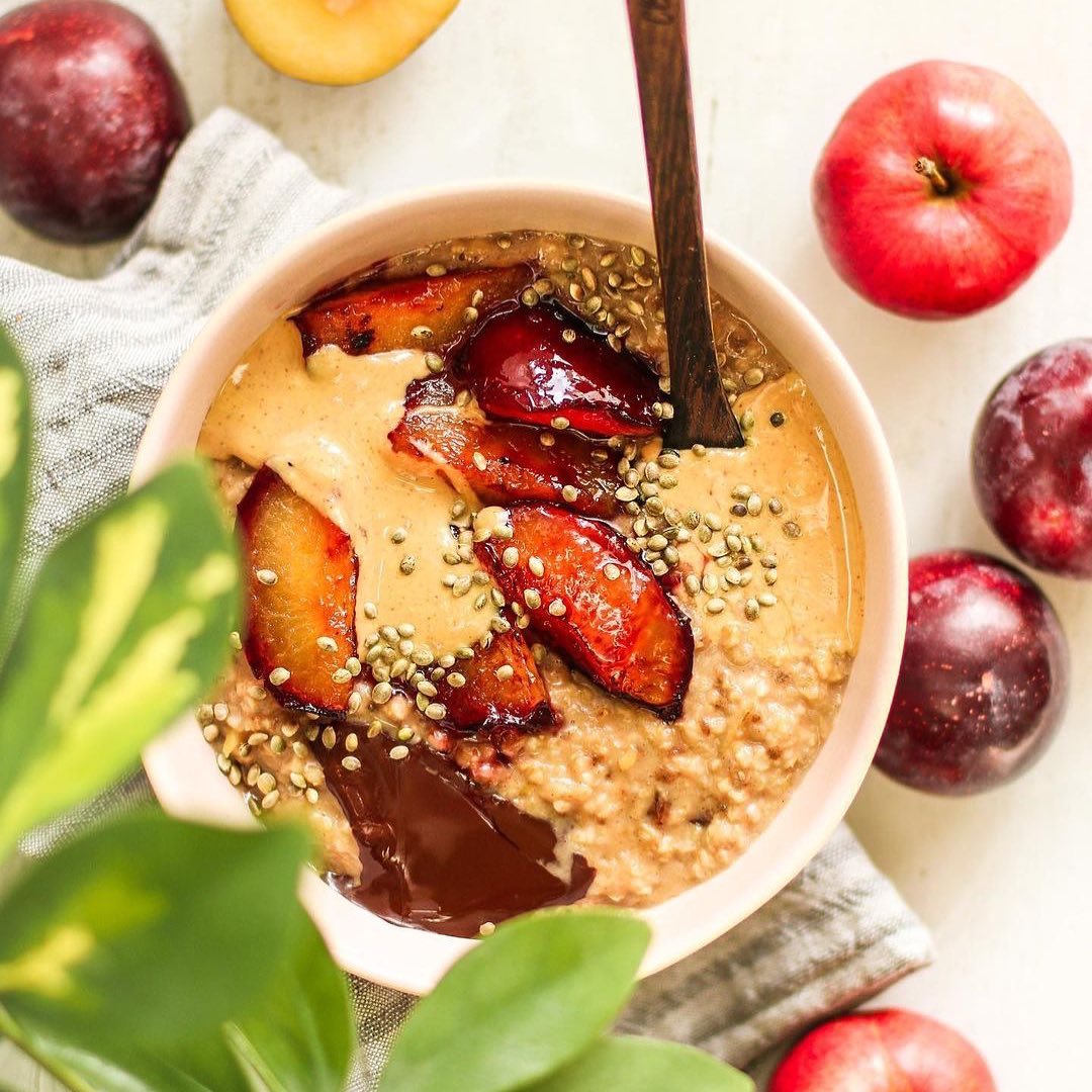 Cozy Apple and Cinnamon Oatmeal