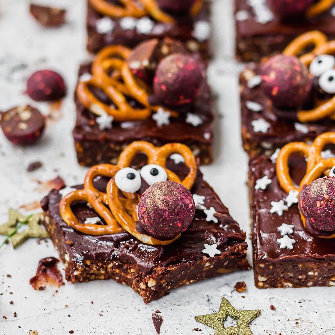 No-Bake Reindeer Chocolate Brownies