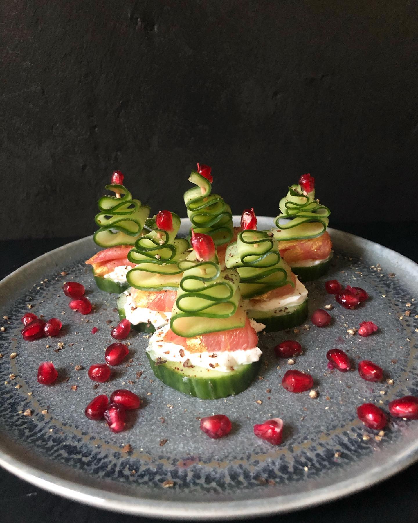 Christmas Tree Canapés