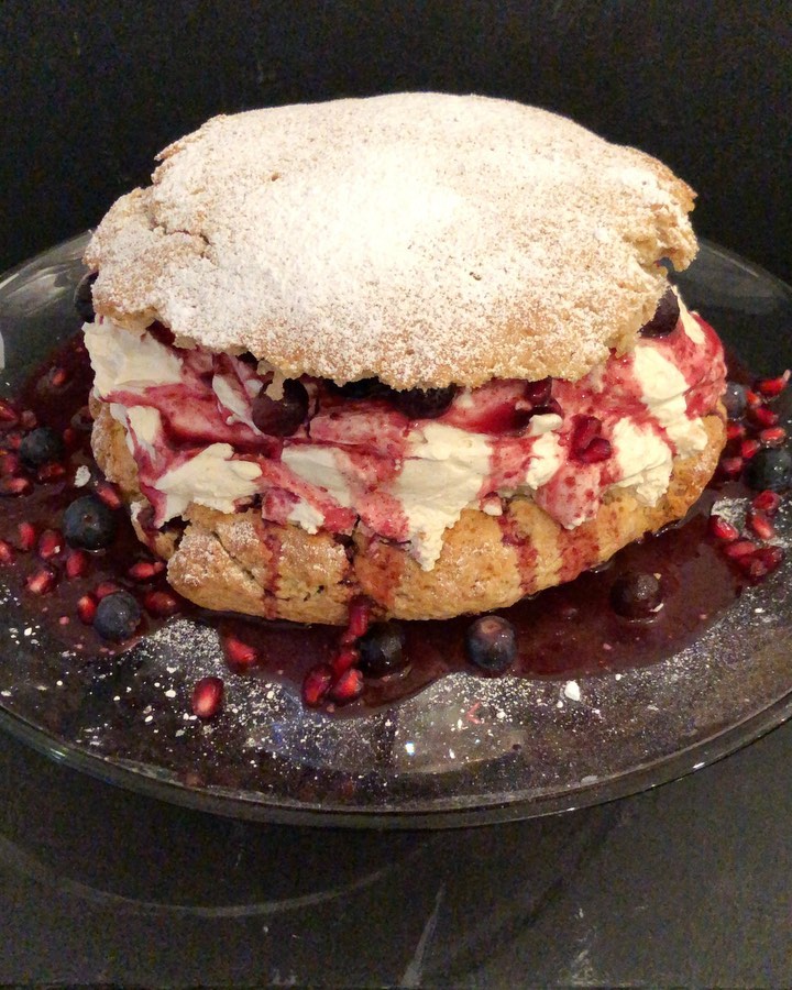 Chai Spiced Giant Scone with Compote and Cream