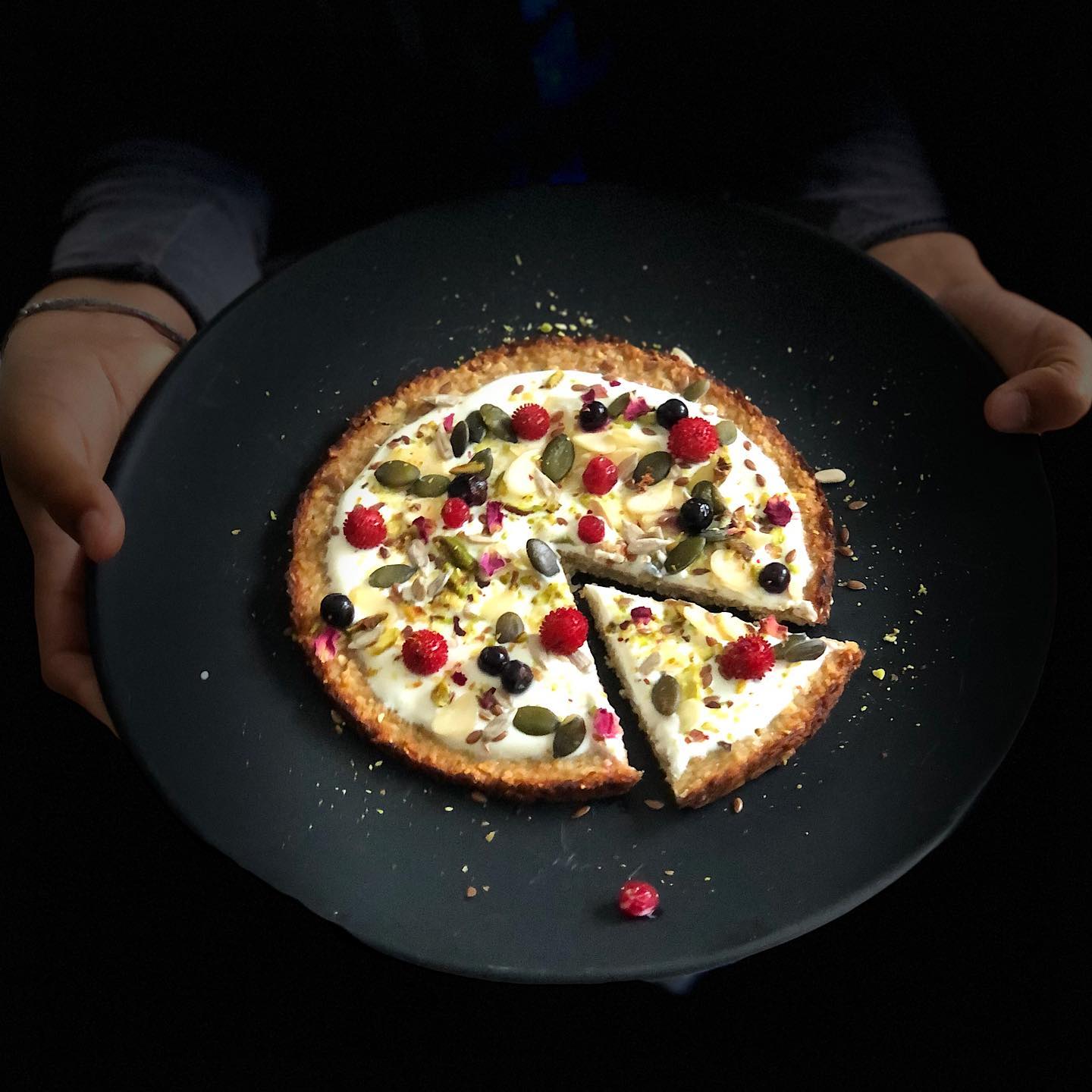 Healthy Banana Oat Breakfast "Pizza