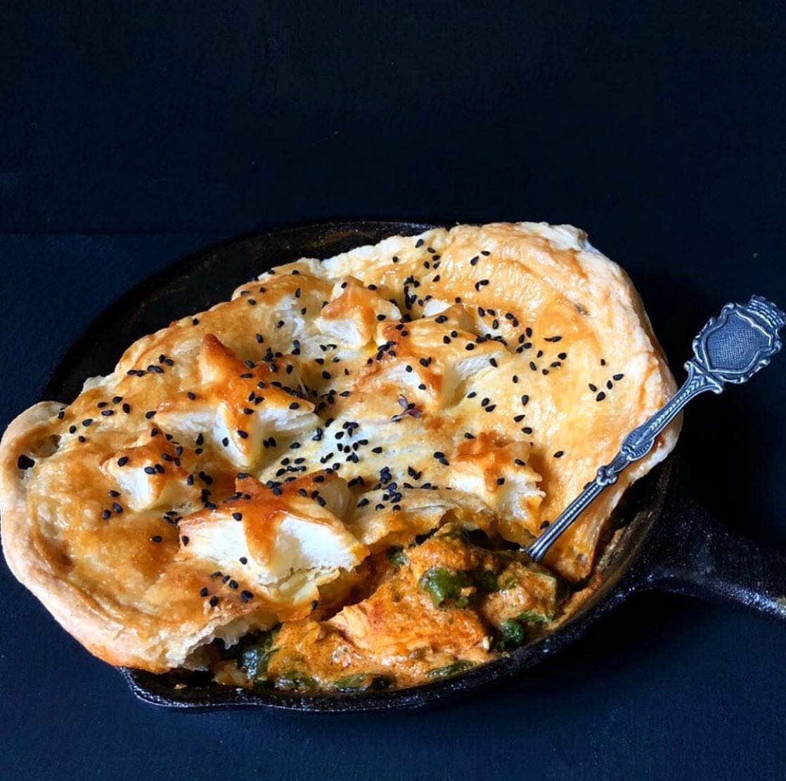 Chicken Paneer Tikka Masala Pie