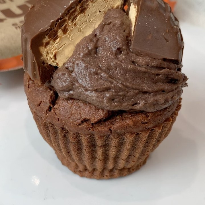 Peanut Butter Stuffed Protein Chocolate Cupcake