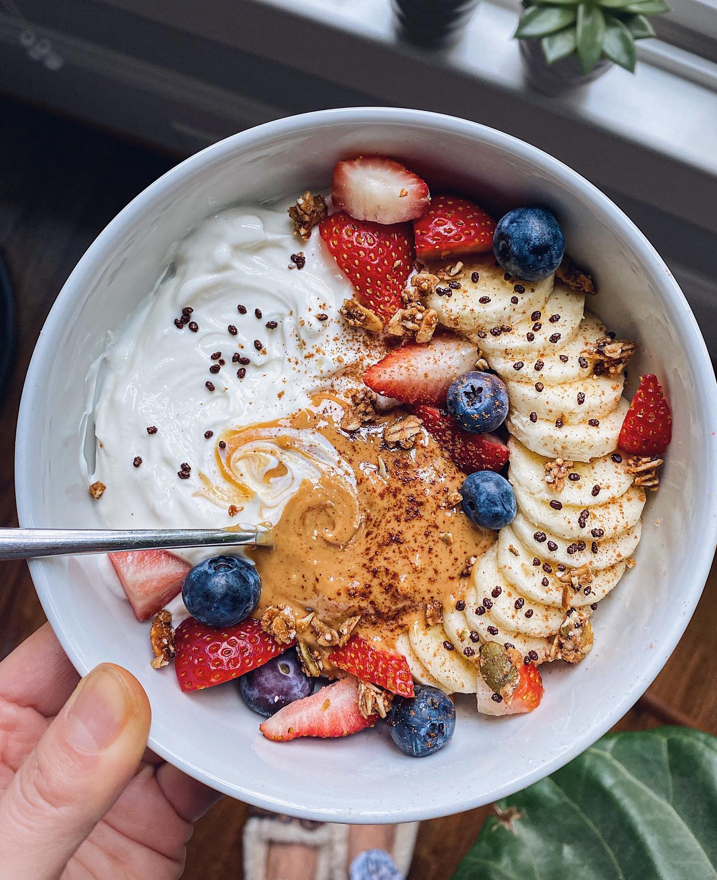 Thick and Creamy Overnight Oats