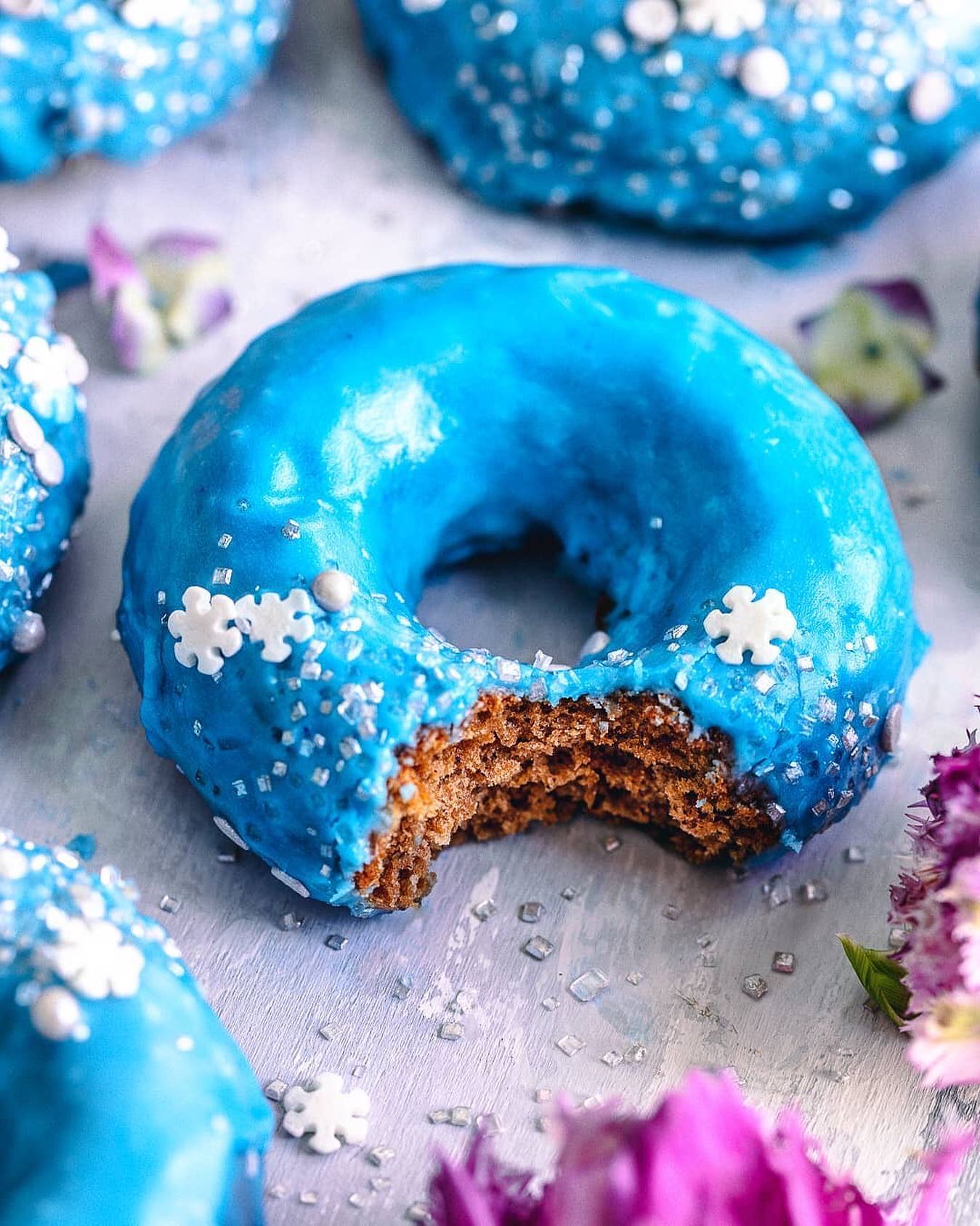 Simple Vegan Baked Donuts