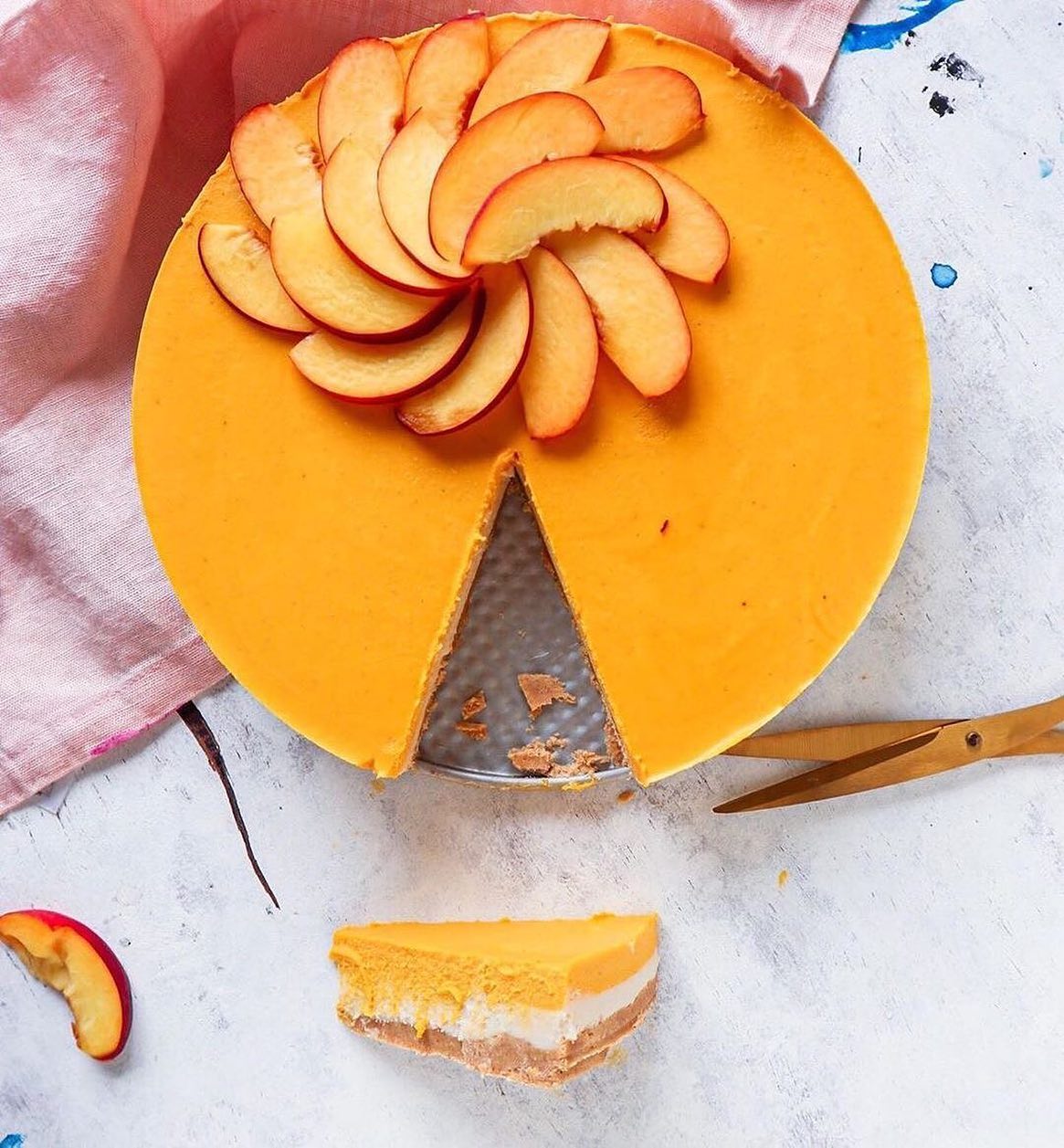 Soft and Creamy Vegan Cheesecake