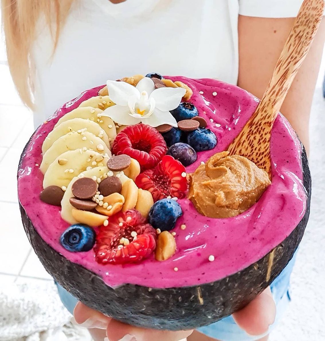Pink Pitaya Banana Smoothie