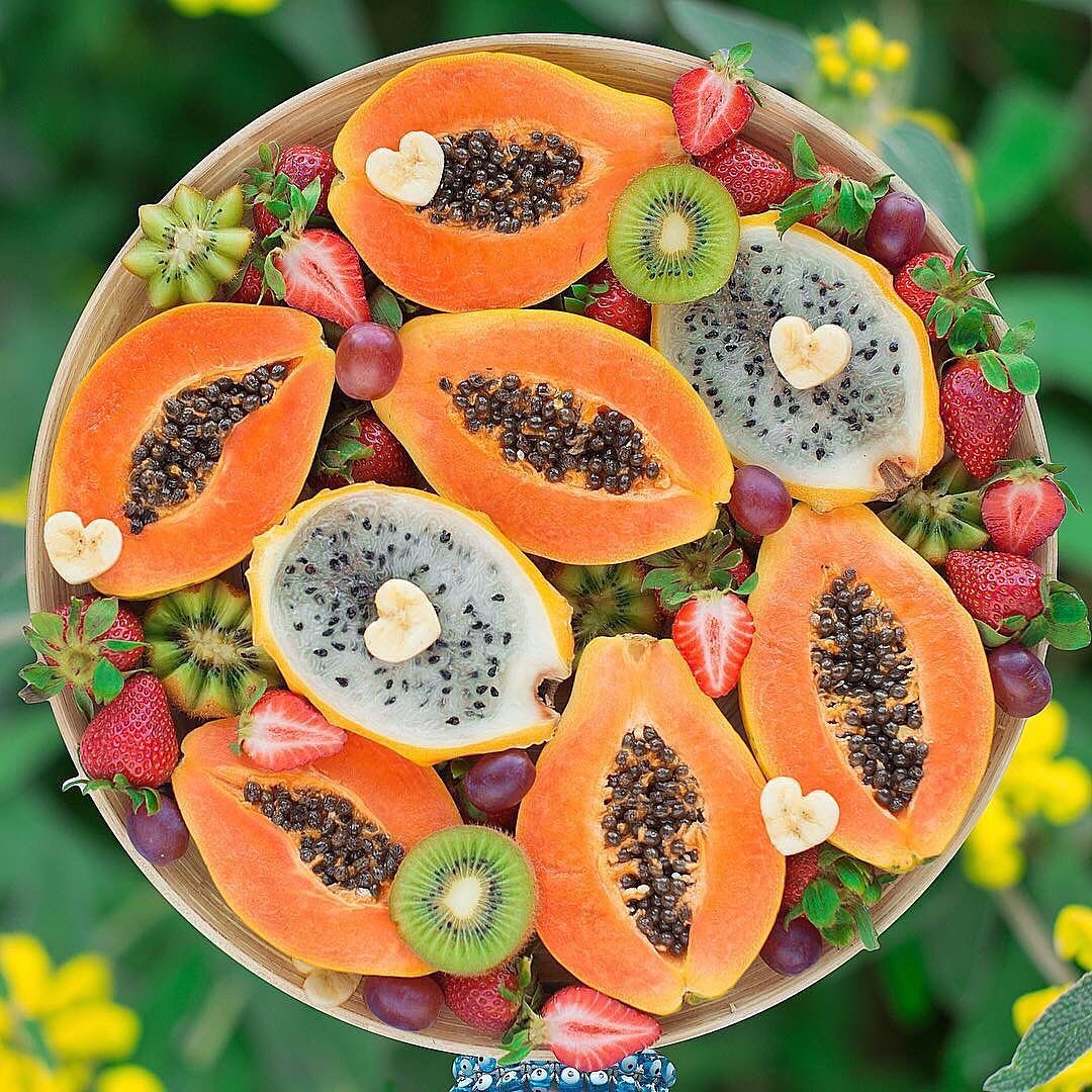 Turquoise Summer Smoothie Bowl