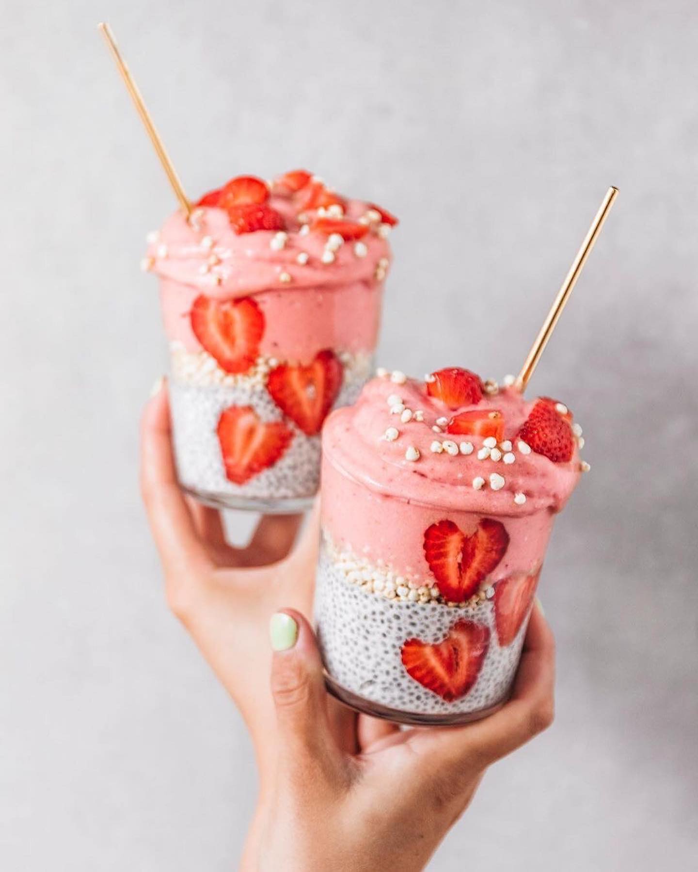 Strawberry Smoothie with Chia Pudding Breakfast