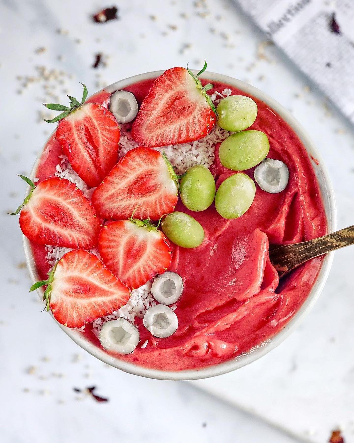 Tropical Morning Bliss Smoothie
