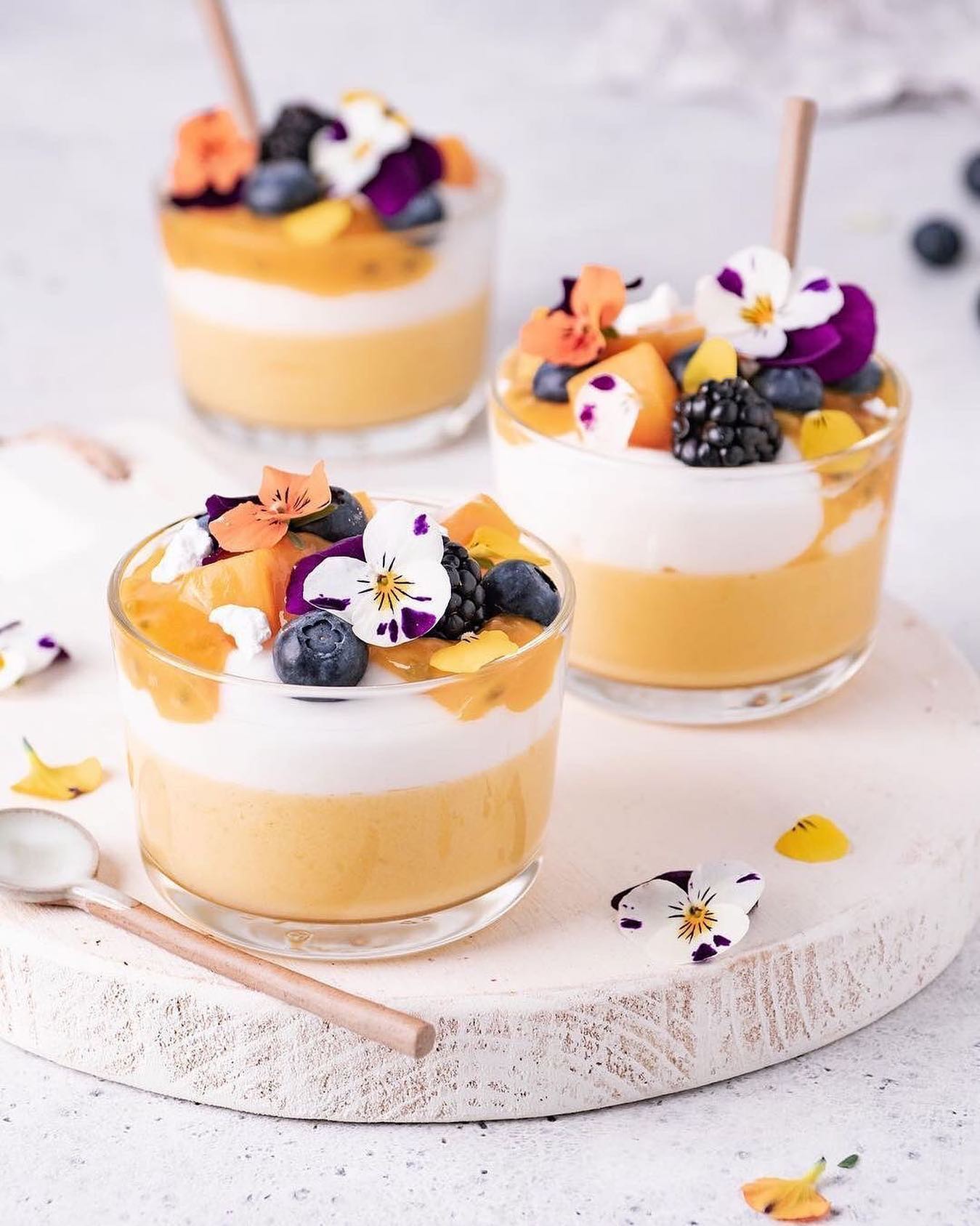 Vegan Mango Vanilla Panna Cotta