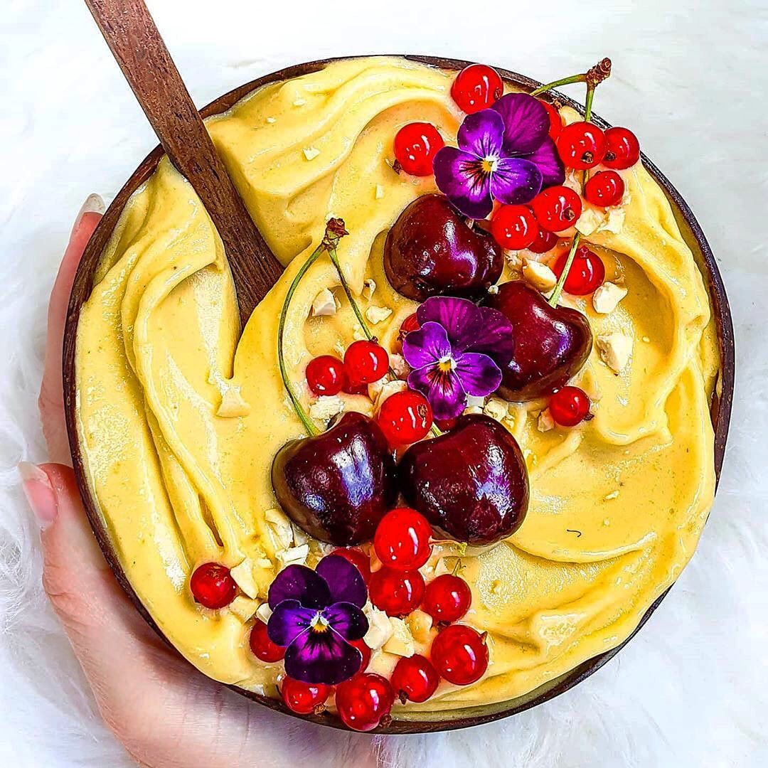 Vegan Curcumin Banana Nice Cream