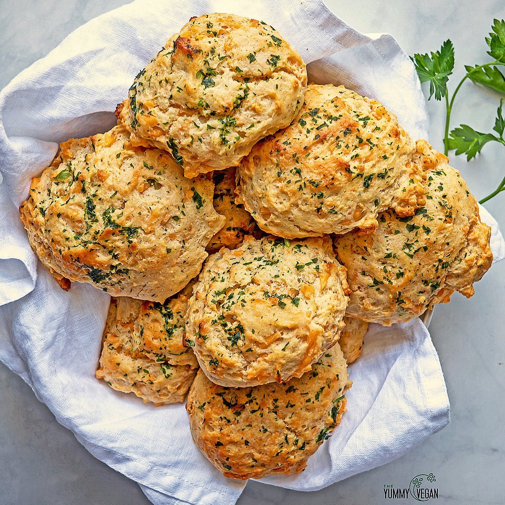 Vegan Cheddar Bay Biscuits