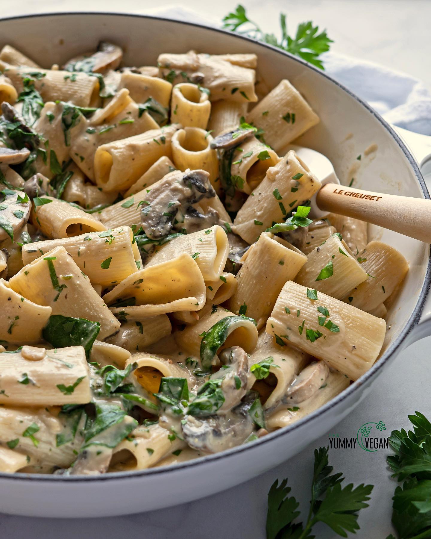 Creamy Miso Mushroom & Spinach Pasta