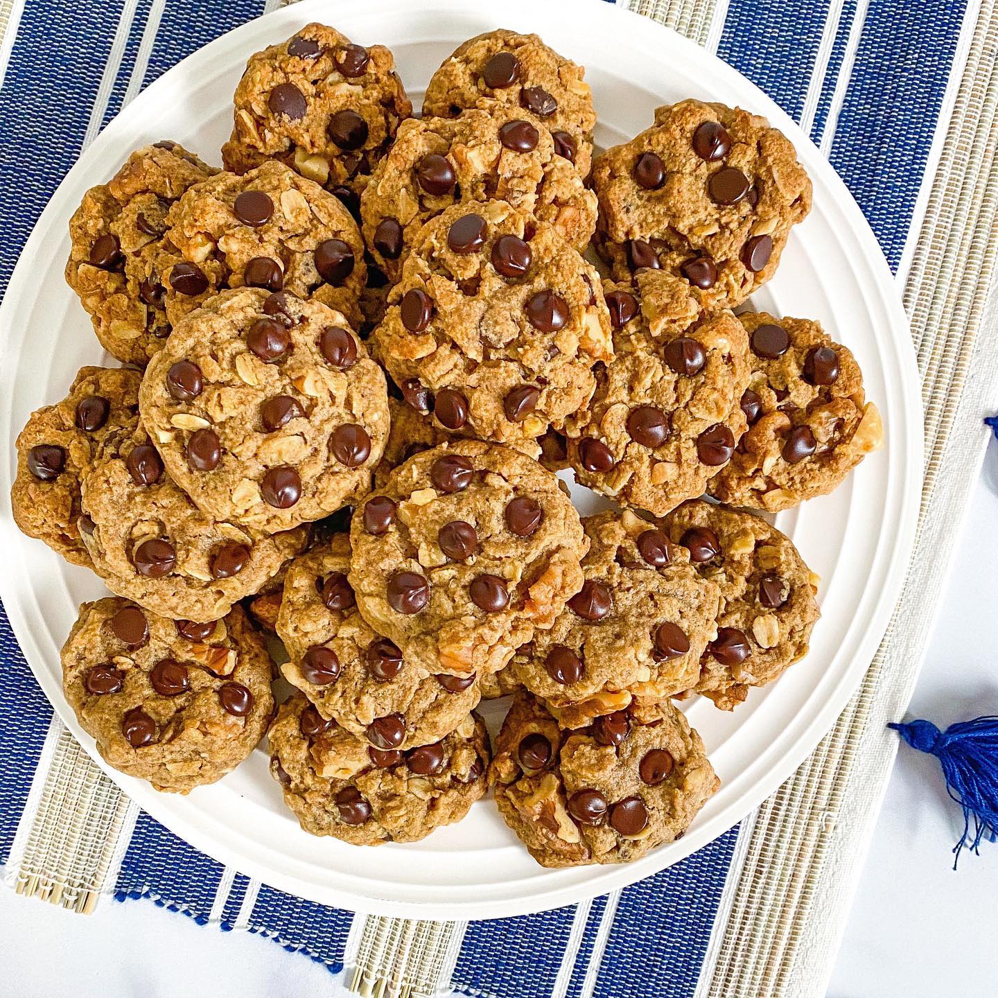 Best Chewy Gluten-Free Vegan Chocolate Chip Cookies