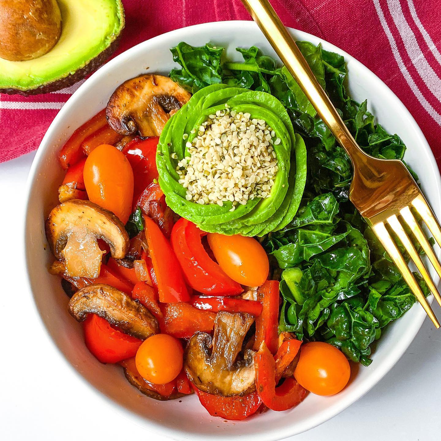 Hemp Veggie Breakfast Bowl