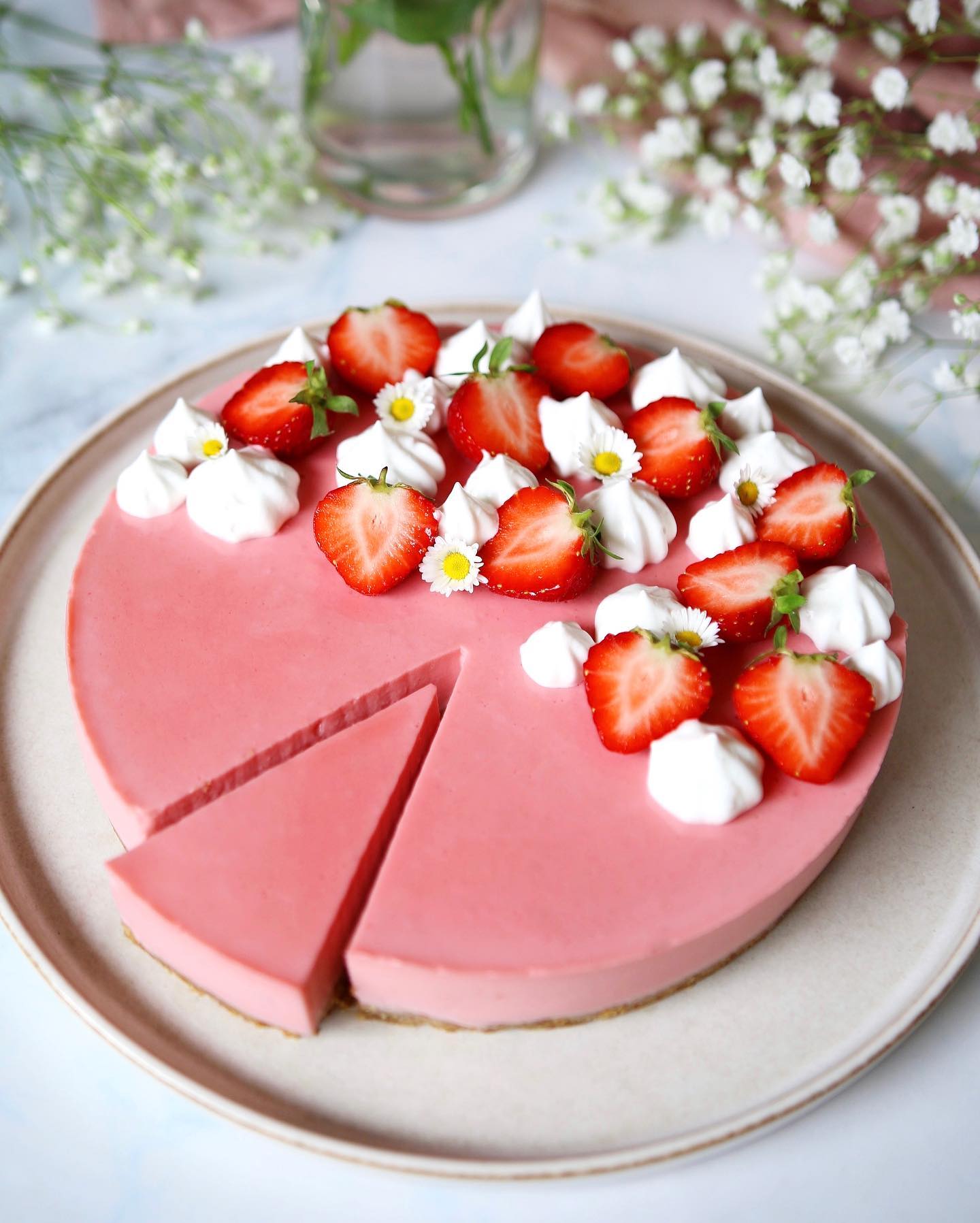 Vegan Strawberry Tart with Agar Agar