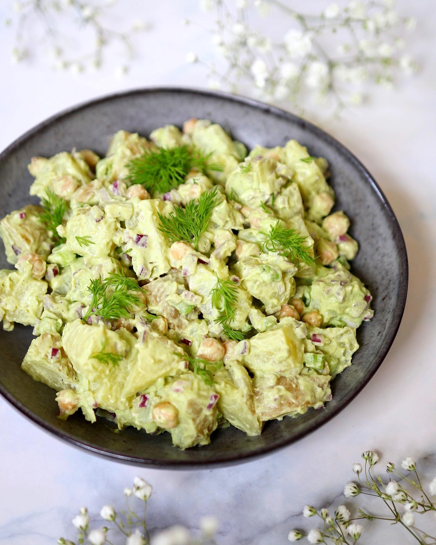 Cold Potato Salad with Dill Sauce