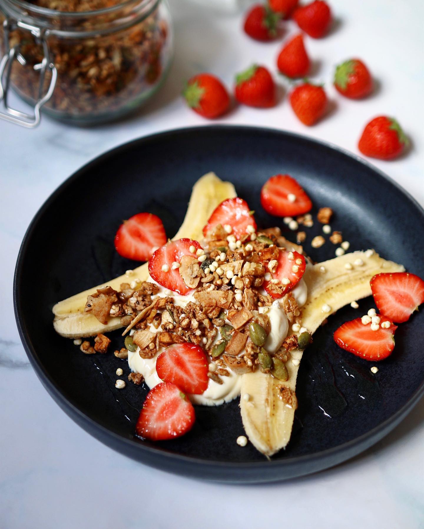 Vegan Greek-Style Yoghurt Fruit Bowl