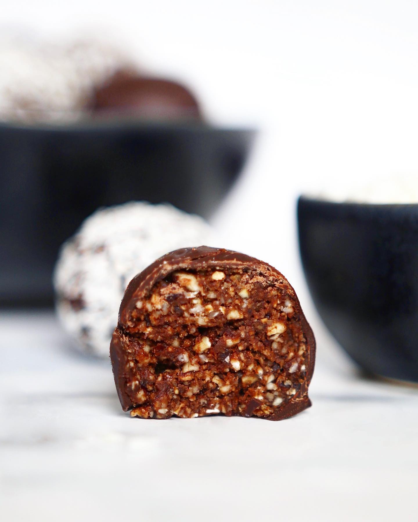 Easy Vegan Coffee Bliss Balls